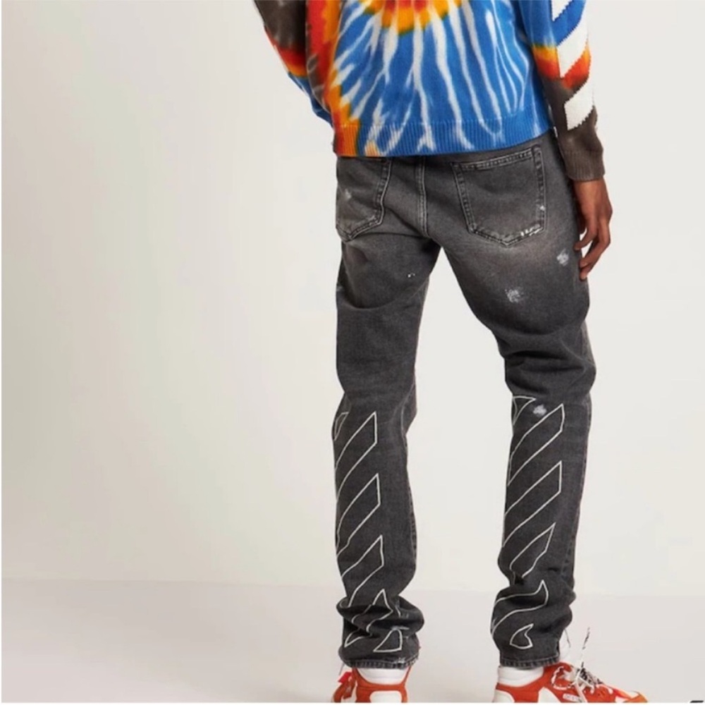 ❤️‍🔥Firm Price❤️‍🔥 Authentic Off-White Man Diag Outline Paint Skinny Jeans